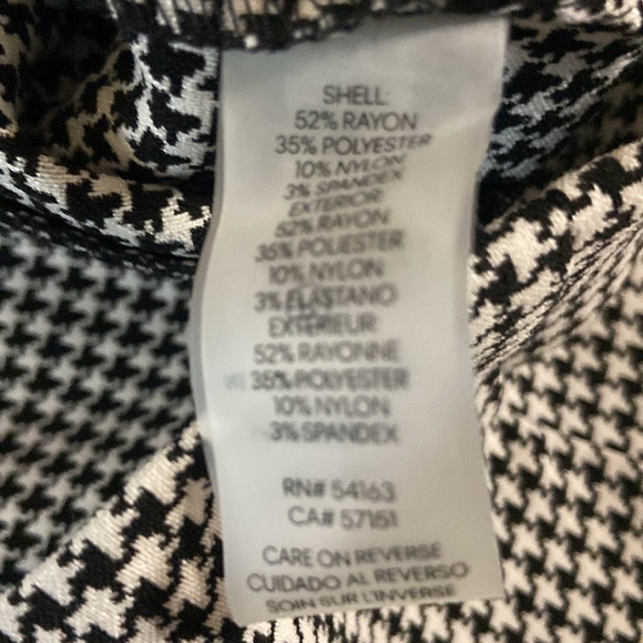Calvin Klein Black and White houndstooth Sleeveless Sheath Dress - Picture 14 of 16